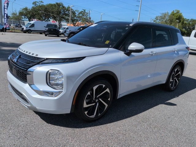 2023 Mitsubishi Outlander SEL