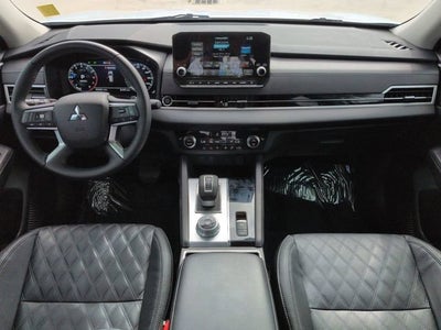 2024 Mitsubishi Outlander SEL