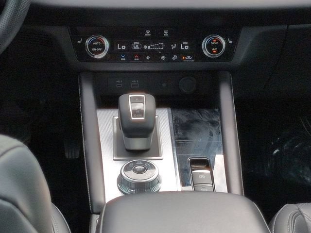 2024 Mitsubishi Outlander SEL