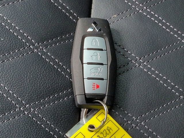 2024 Mitsubishi Outlander SEL