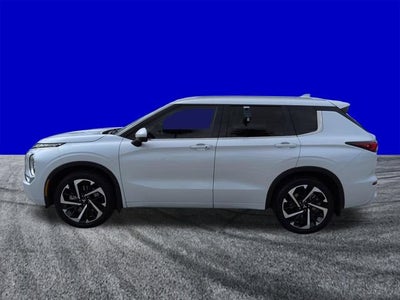 2024 Mitsubishi Outlander SEL