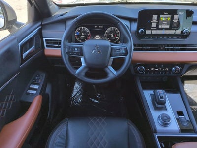 2022 Mitsubishi Outlander SEL