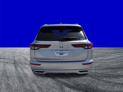 2022 Mitsubishi Outlander SEL