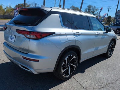 2022 Mitsubishi Outlander SEL