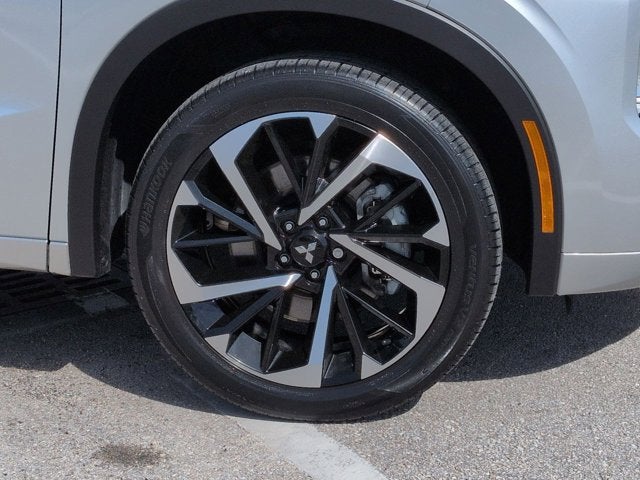 2022 Mitsubishi Outlander SEL