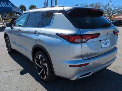 2022 Mitsubishi Outlander SEL
