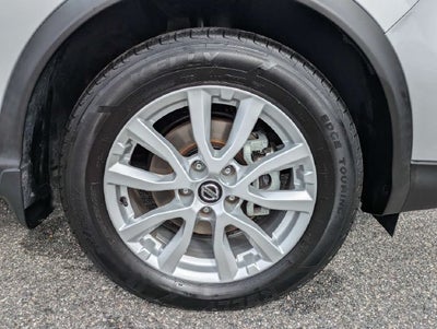 2021 Nissan Rogue Sport SV