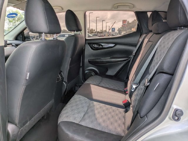 2021 Nissan Rogue Sport SV