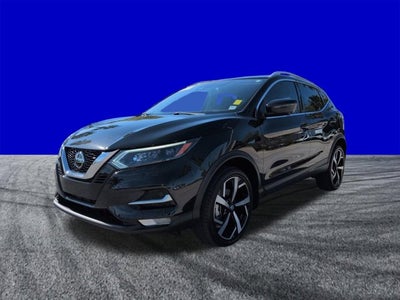 2022 Nissan Rogue Sport SL