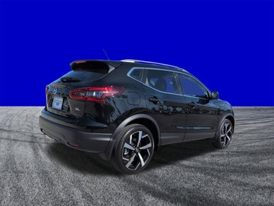 2022 Nissan Rogue Sport SL