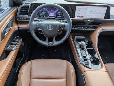 2025 Toyota Crown Signia Limited
