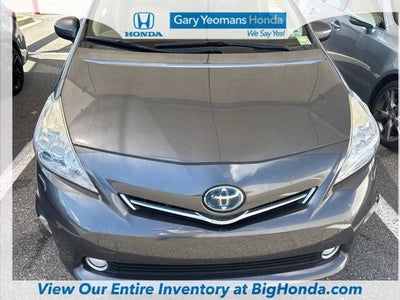 2013 Toyota Prius v Five