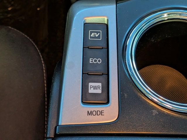 2017 Toyota Prius v Two