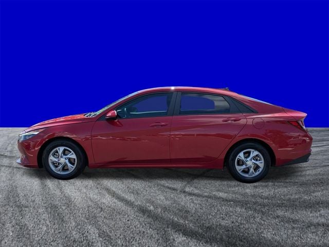 2022 Hyundai Elantra SE