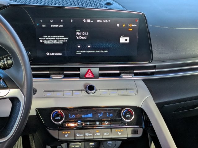 2024 Hyundai Elantra Limited
