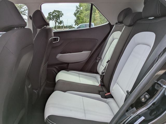 2022 Hyundai Venue SEL
