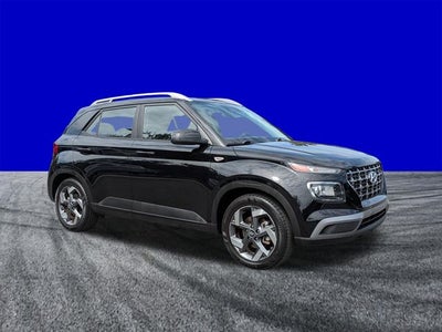 2022 Hyundai Venue SEL