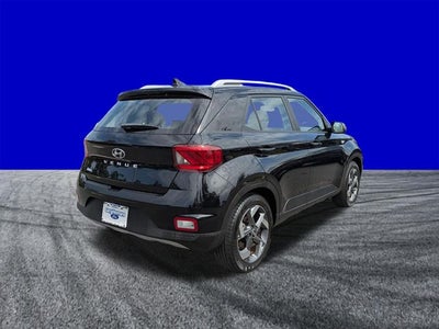 2022 Hyundai Venue SEL