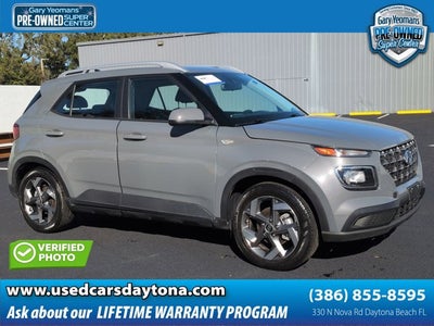 2022 Hyundai Venue SEL