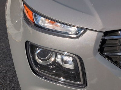 2022 Hyundai Venue SEL
