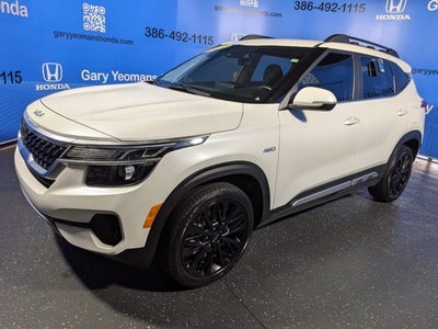 2022 Kia Seltos Nightfall