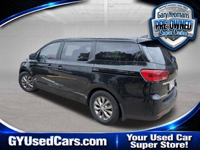 2021 Kia Sedona LX