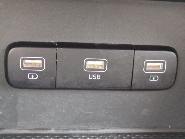 2022 Kia Carnival LXS