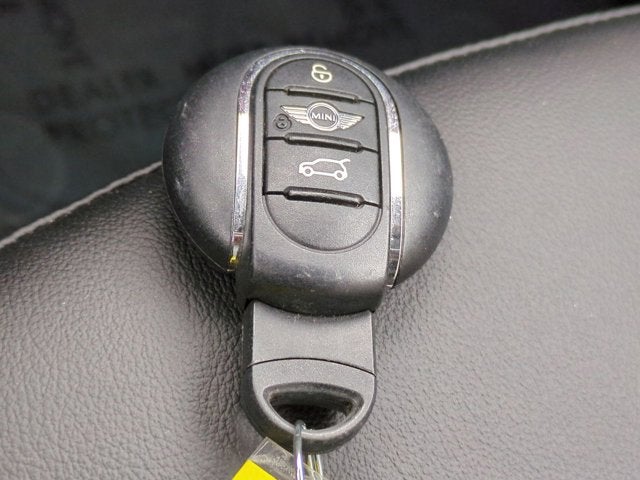 2015 MINI Cooper Hardtop Base
