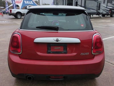 2015 MINI Cooper Hardtop Base