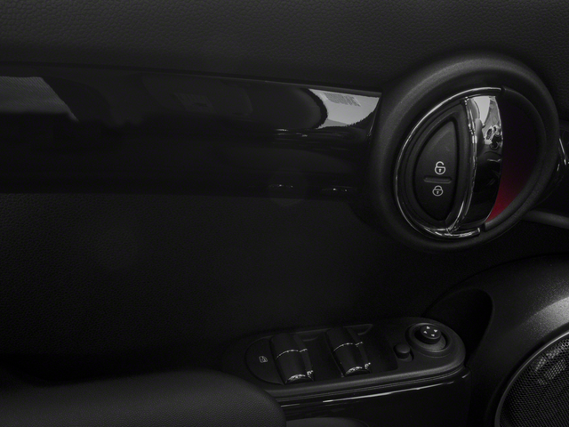 2018 MINI Hardtop 4 Door Base