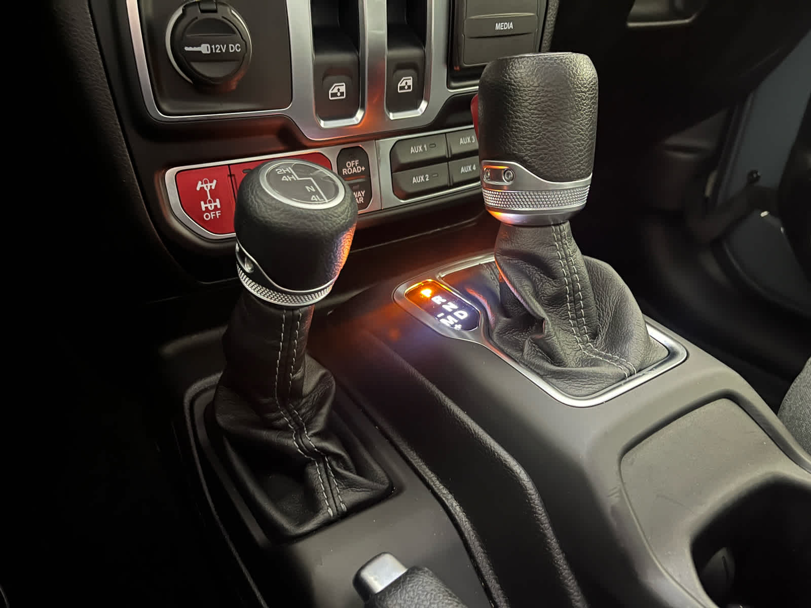 2024 Jeep Wrangler 2-Door Rubicon 4x4