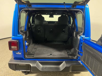 2025 Jeep Wrangler 4-Door Summit 4x4