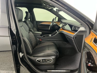 2025 Jeep Grand Cherokee Summit Reserve 4x4