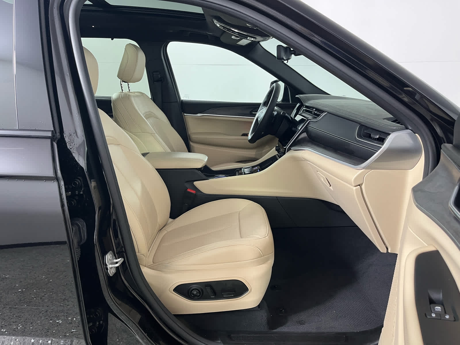 2025 Jeep Grand Cherokee L Limited 4x4