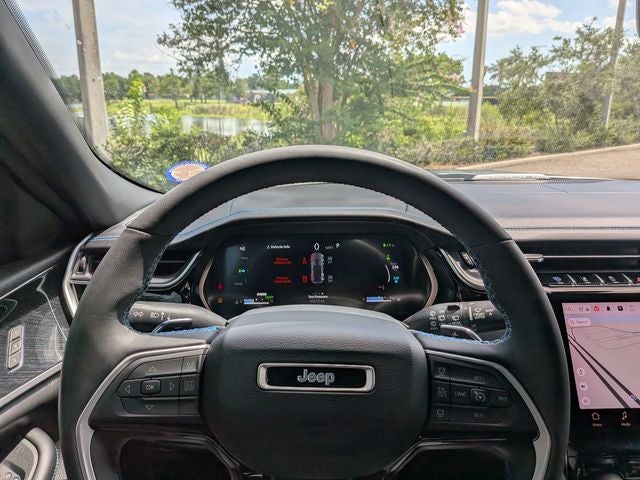 2023 Jeep Grand Cherokee Trailhawk 4xe