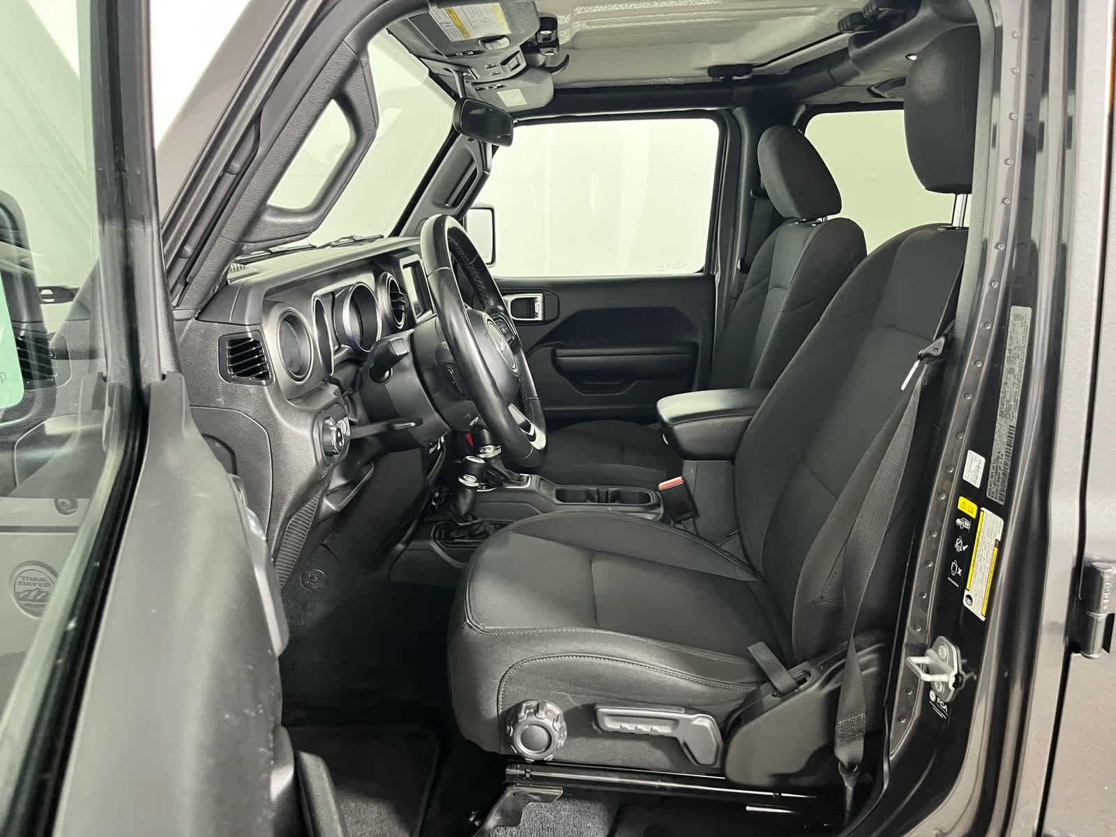 2022 Jeep Gladiator Sport S