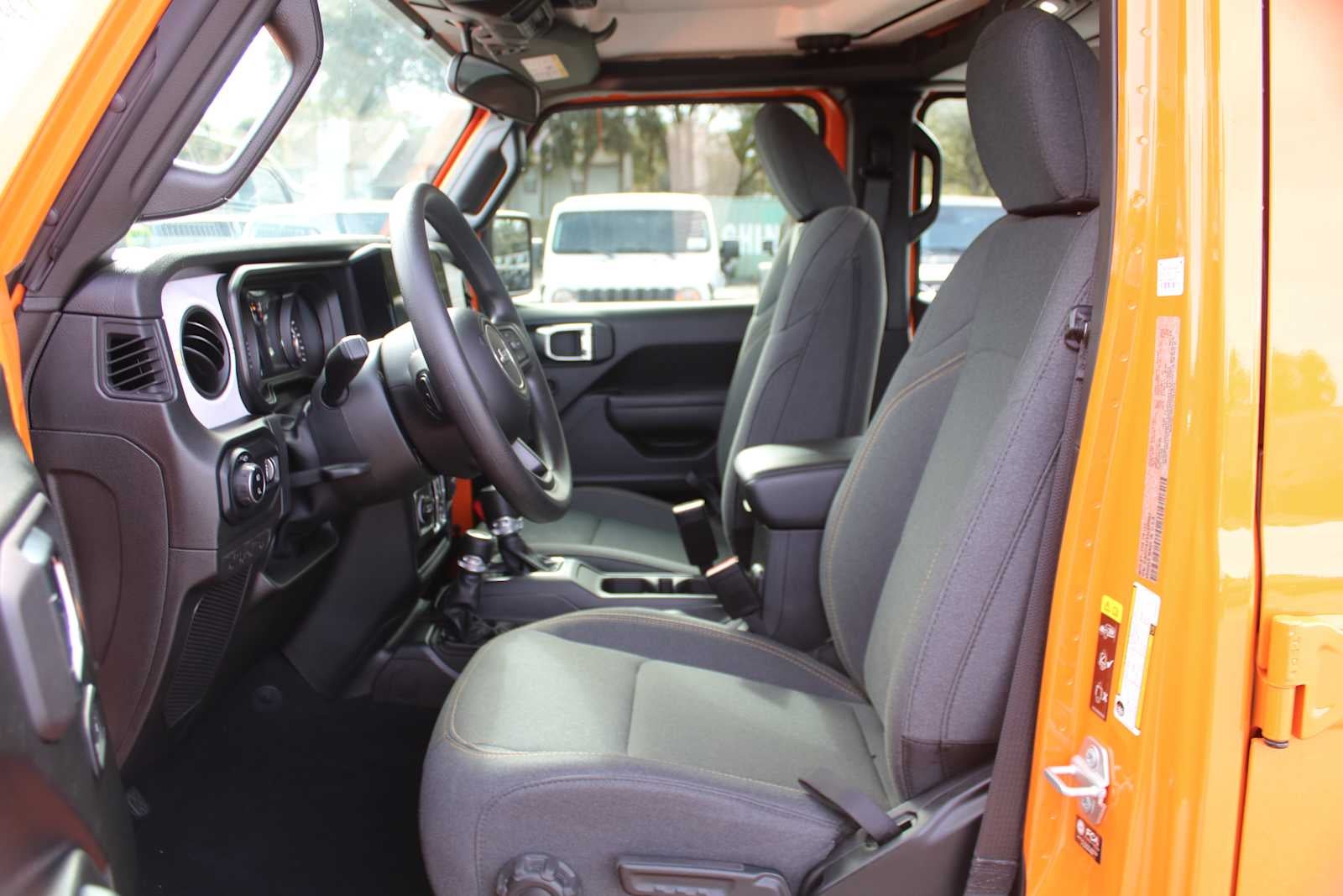 2025 Jeep Gladiator Sport