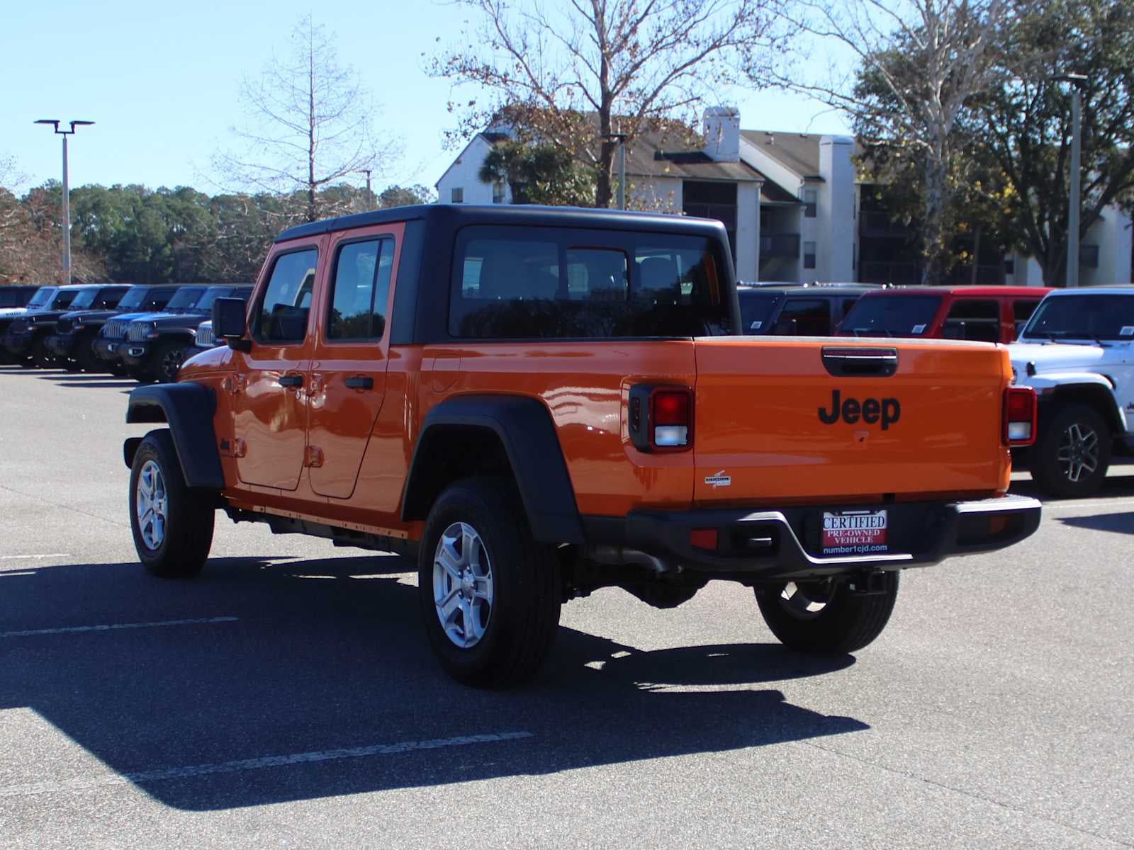 2025 Jeep Gladiator Sport photo 4