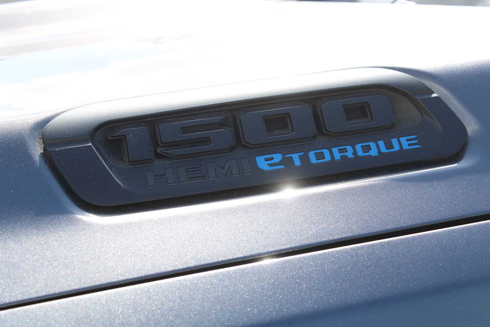 2021 RAM 1500 Big Horn Crew Cab 4x2 5'7' Box