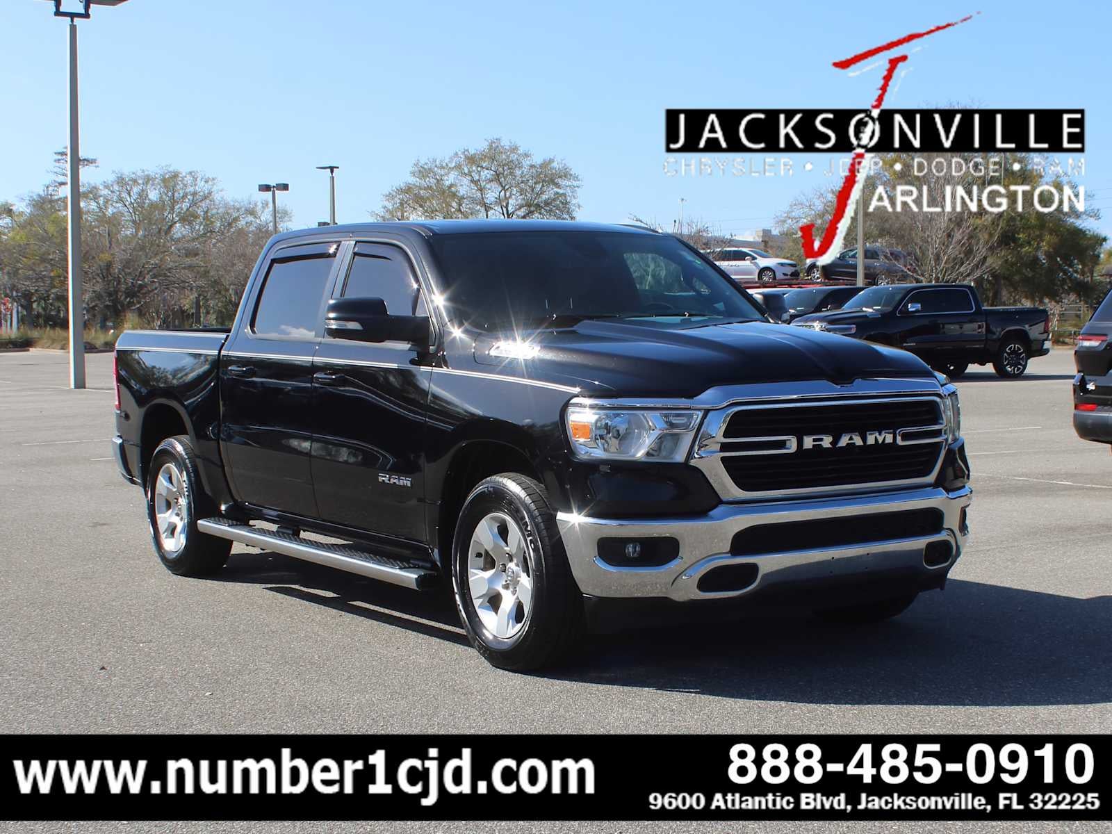 2021 RAM 1500 Big Horn Crew Cab 4x4 5'7' Box