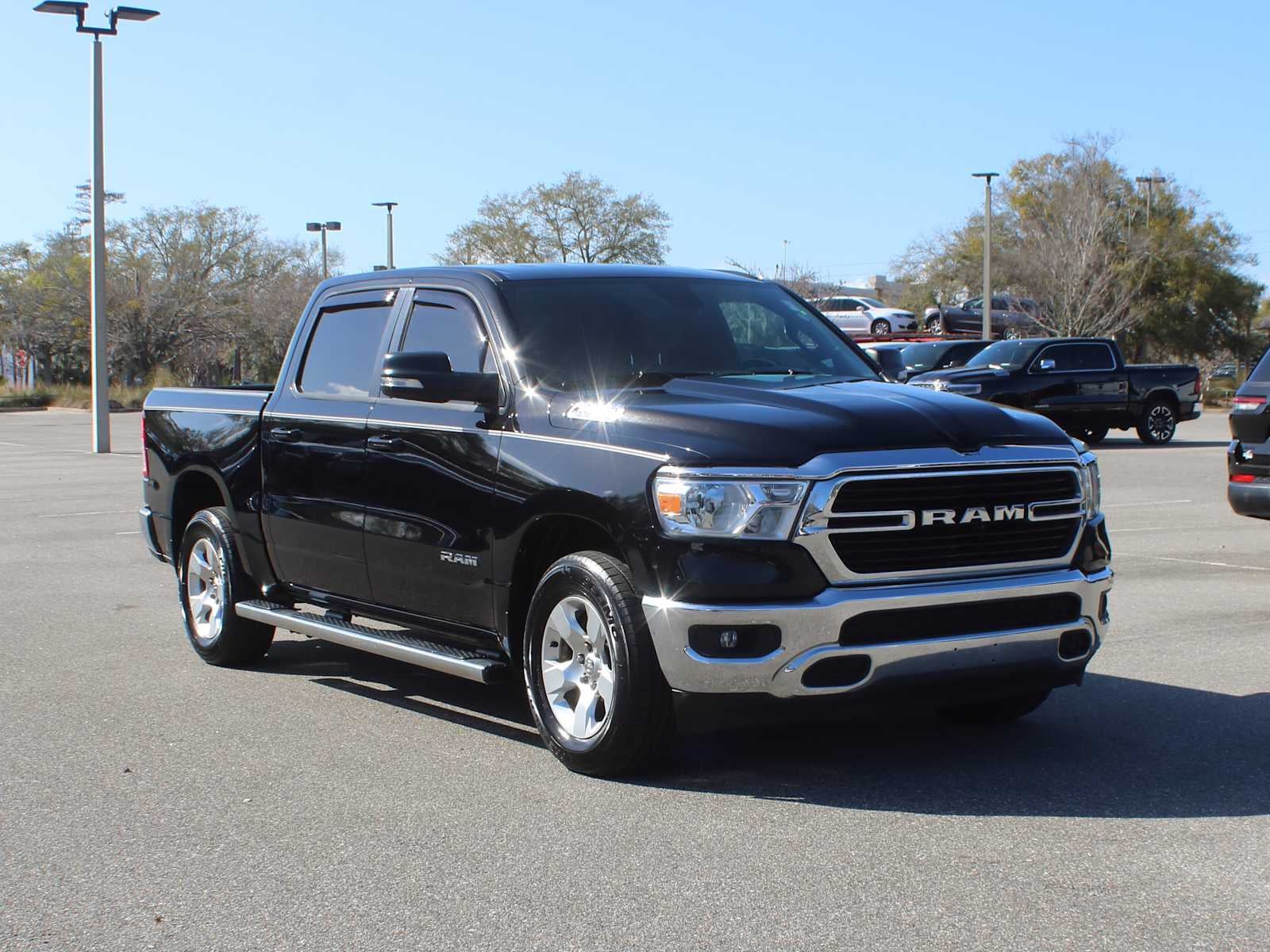 2021 RAM 1500 Big Horn Crew Cab 4x4 5'7' Box