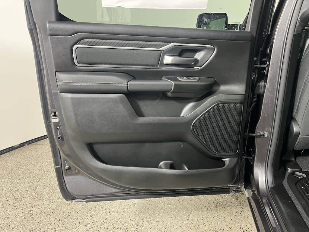 2026 RAM 1500 Big Horn Crew Cab 4x4 5'7' Box