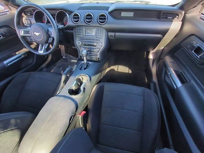 2016 Ford Mustang V6