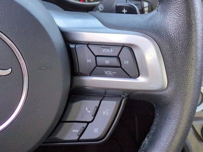 2016 Ford Mustang V6