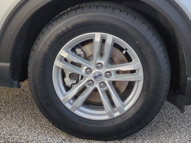 2023 Ford Explorer Base