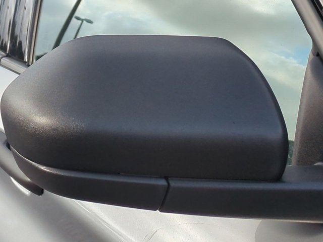 2023 Ford Explorer Base