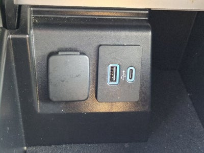 2023 Ford Explorer Base