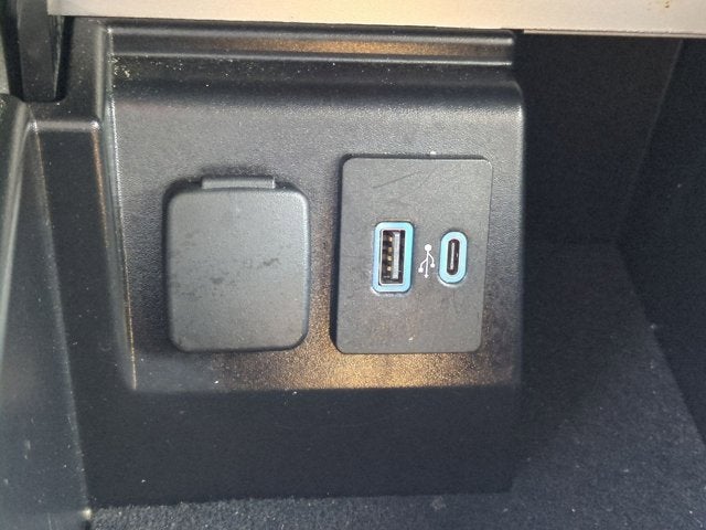 2023 Ford Explorer Base