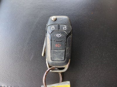 2023 Ford Explorer Base