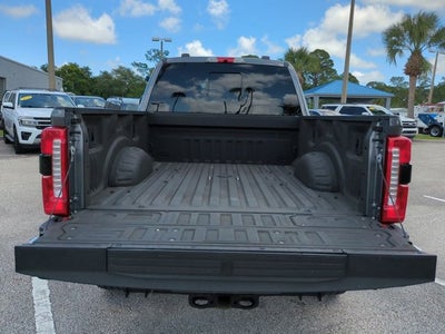 2024 Ford Super Duty F-350 SRW Pickup Lariat